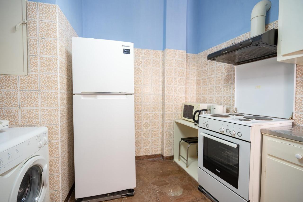 Larissa Station Metro St. 2 Bedrooms 3 Pers. Flat Атина Екстериор снимка