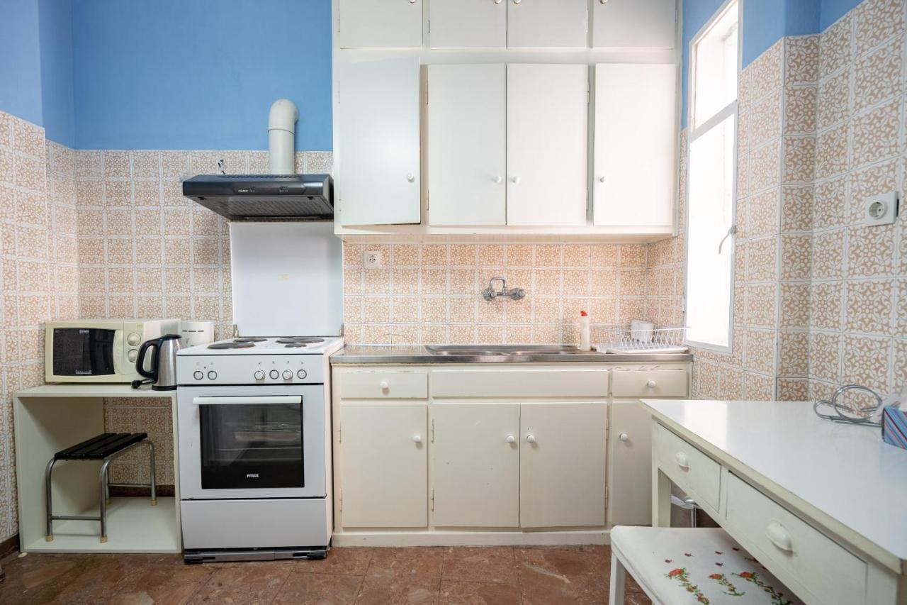 Larissa Station Metro St. 2 Bedrooms 3 Pers. Flat Атина Екстериор снимка